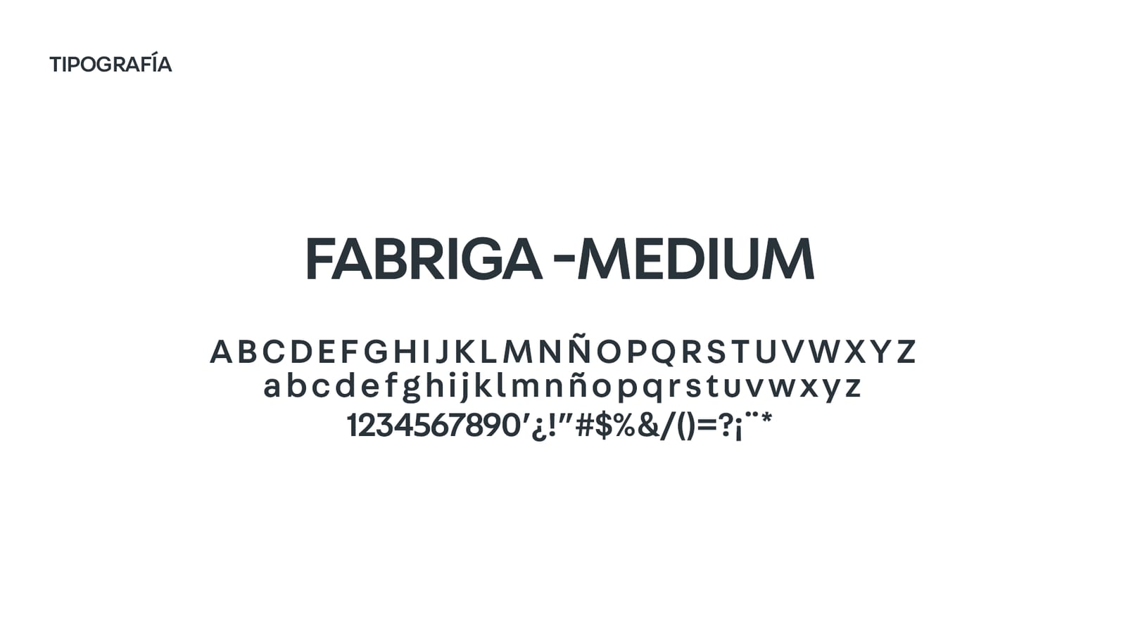 Especimen tipográfico Fabriga Medium — alfabeto completo y números